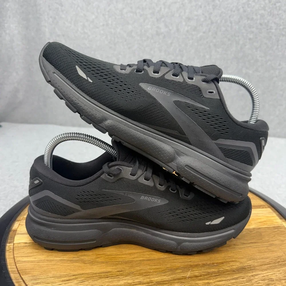 Brooks Ghost 15 Womens Running Shoes Black Size 9 1203801B020